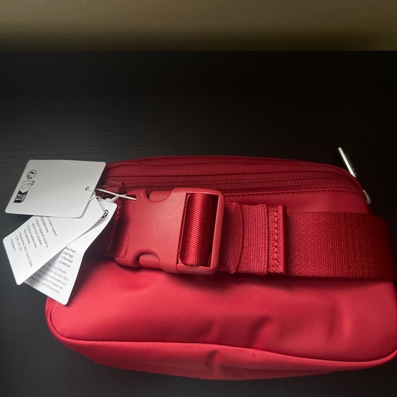 Everywhere belt bag 1lb - Picture 3 of 4